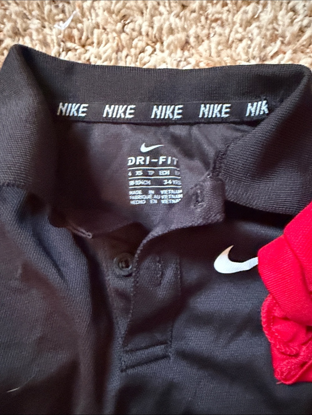 Assorted polos - Picture 8 of 10